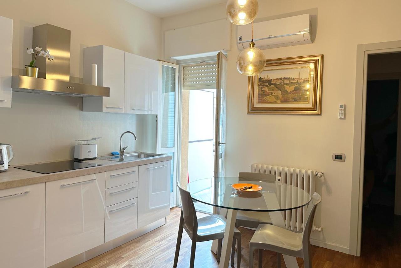 La Casa Di Paola E Betti Apartment Alba  Ngoại thất bức ảnh